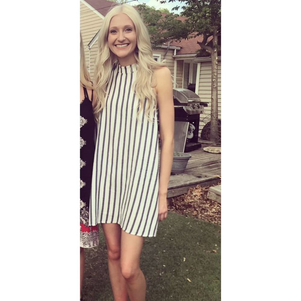 Dainty Hooligan Stripe Shift Dress SOLD MERCARI